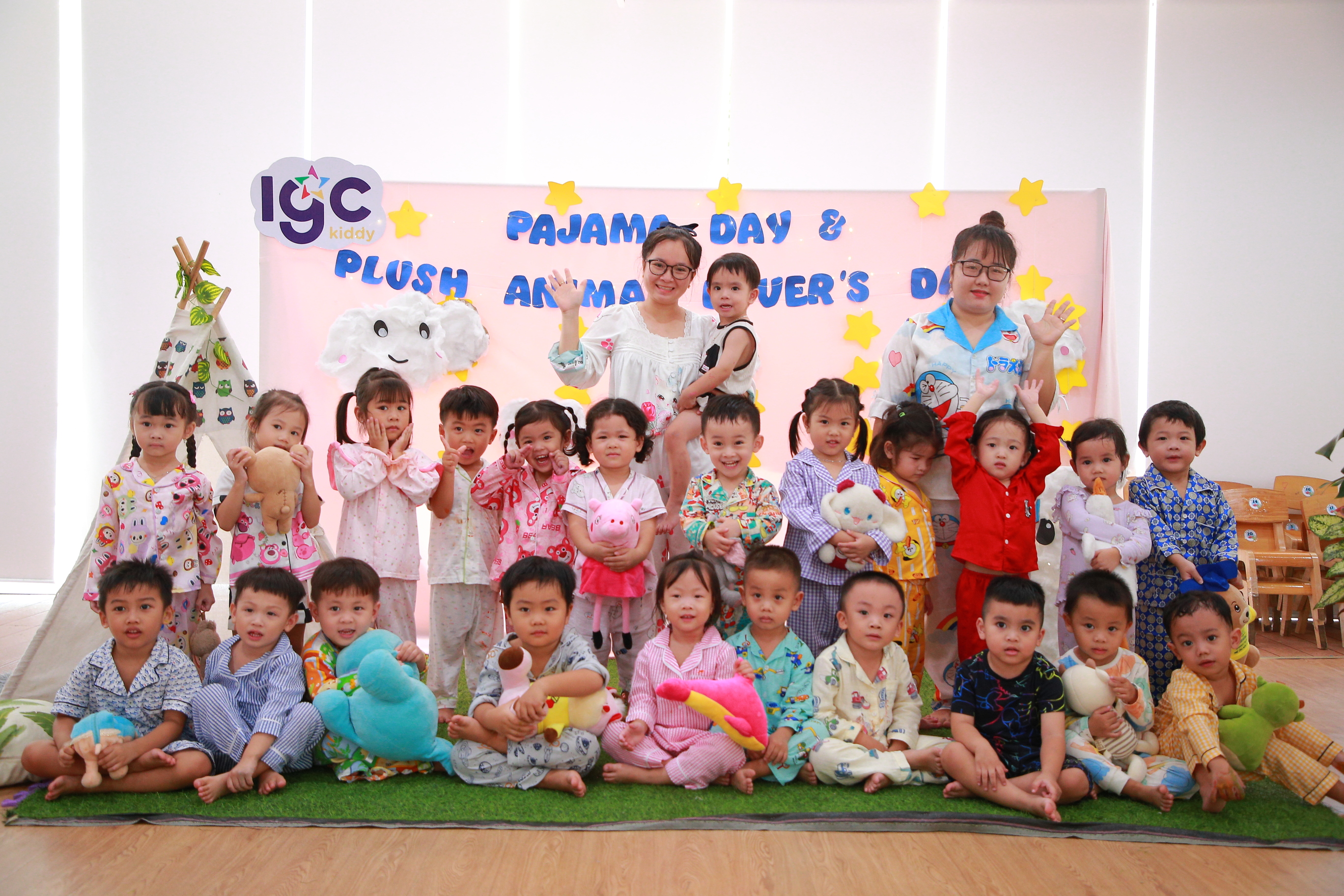 NHÌN LẠI NHỮNG KHOẢNH KHẮC SIÊU ĐÁNG YÊU TẠI NGÀY HỘI PAJAMA & PLUSH ANIMAL LOVER’S DAY 2024!