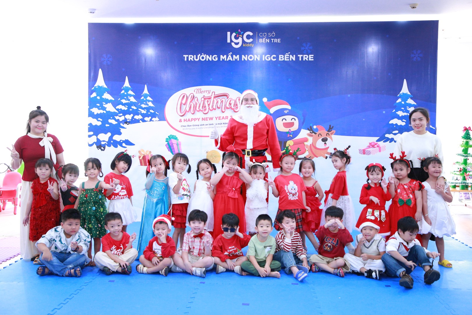 NHỮNG KHOẢNH KHẮC GIÁNG SINH RỰC RỠ TẠI TRƯỜNG MẦM NON IGC BẾN TRE