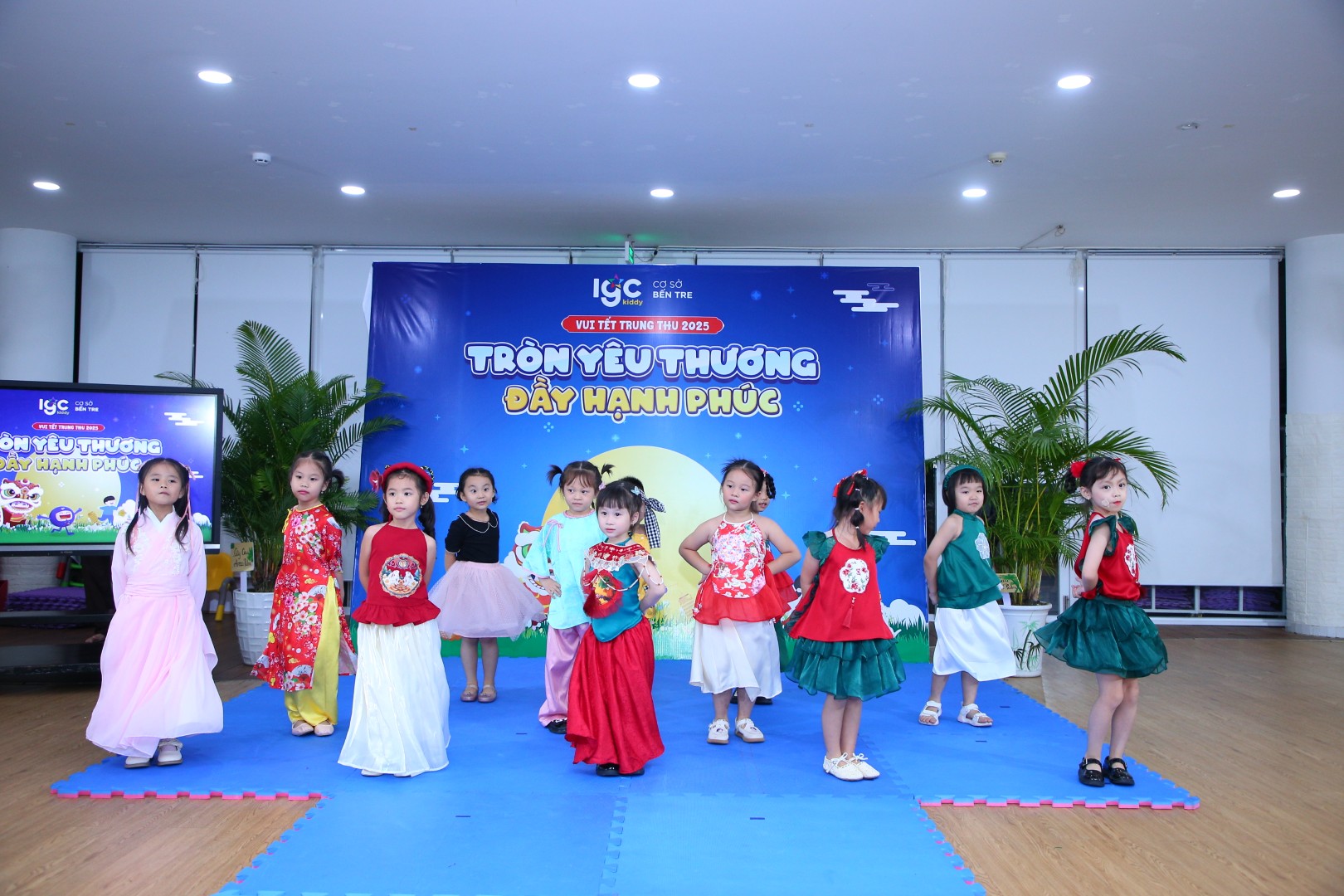 SỰ KIỆN TRUNG THU 2025 – TRÒN YÊU THƯƠNG ĐẦY HẠNH PHÚC