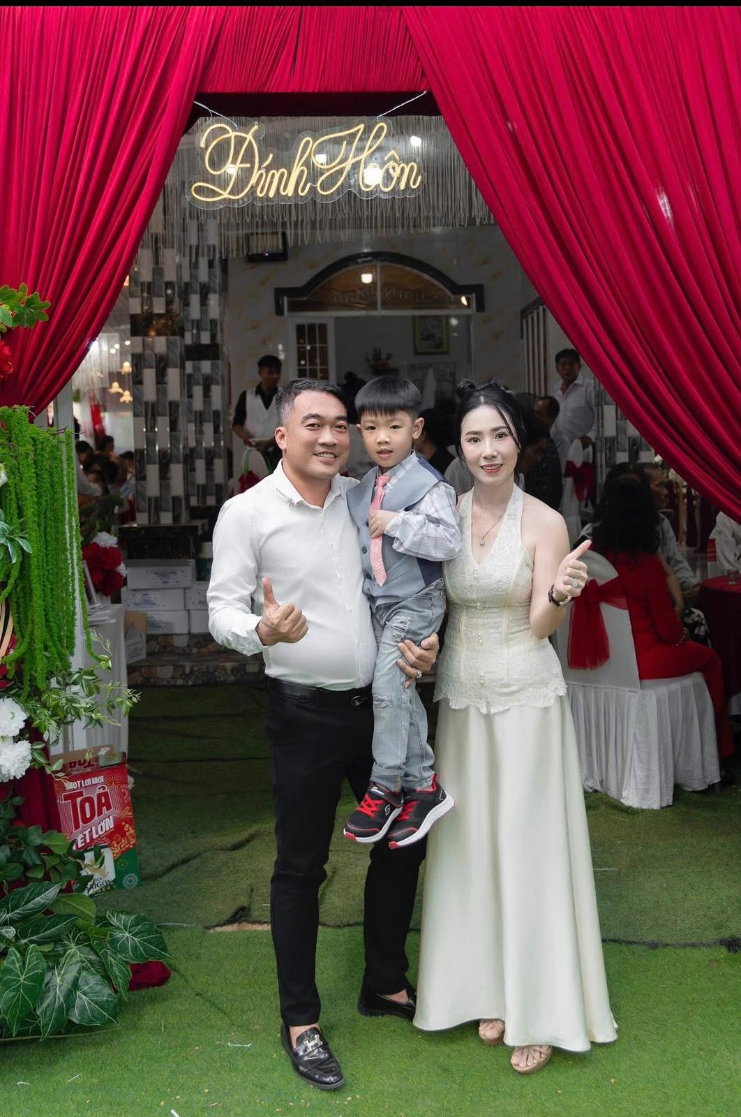 LÊ ĐẠT