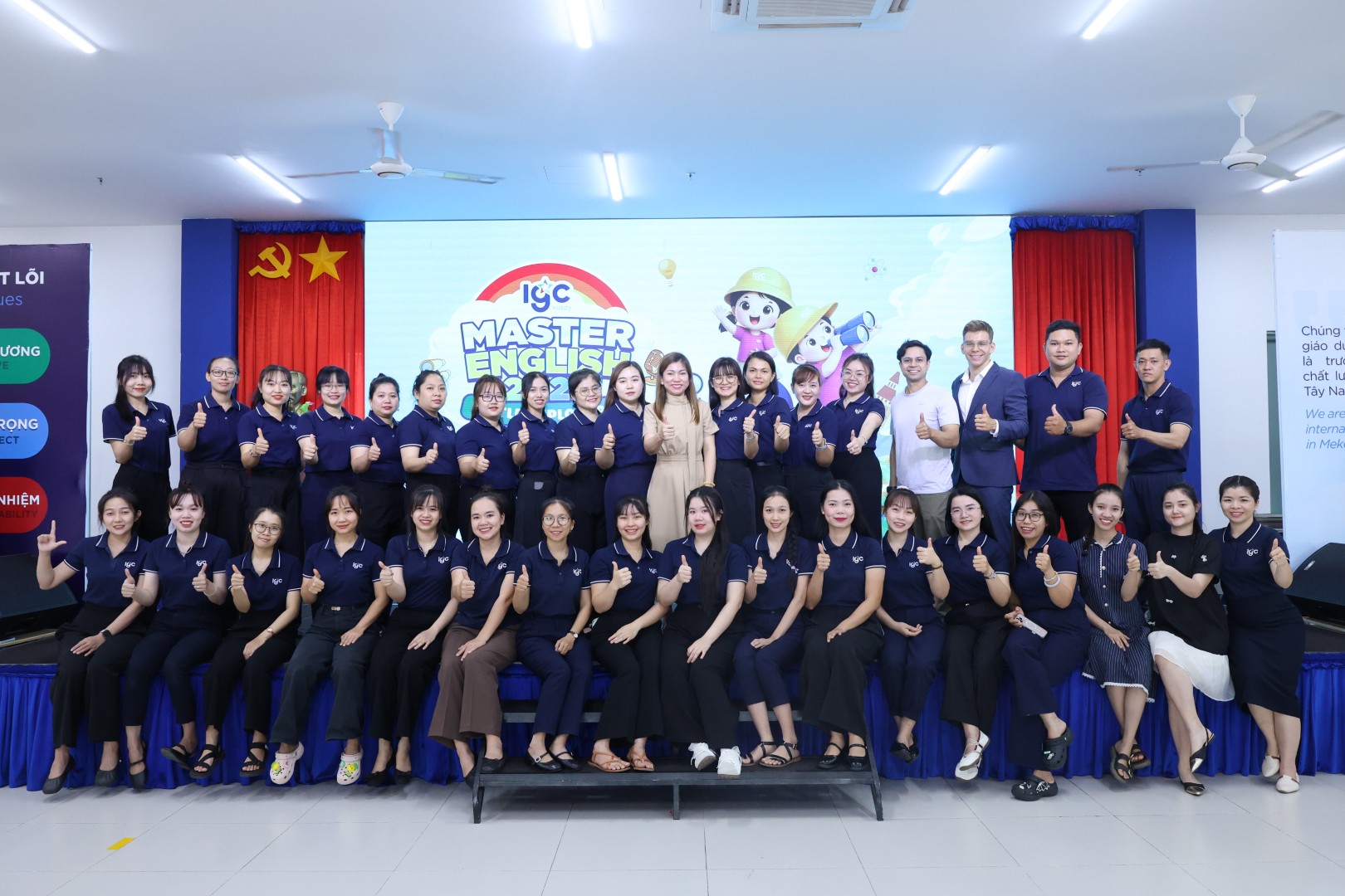 Đội ngũ giáo viên yêu nghề, mến trẻ